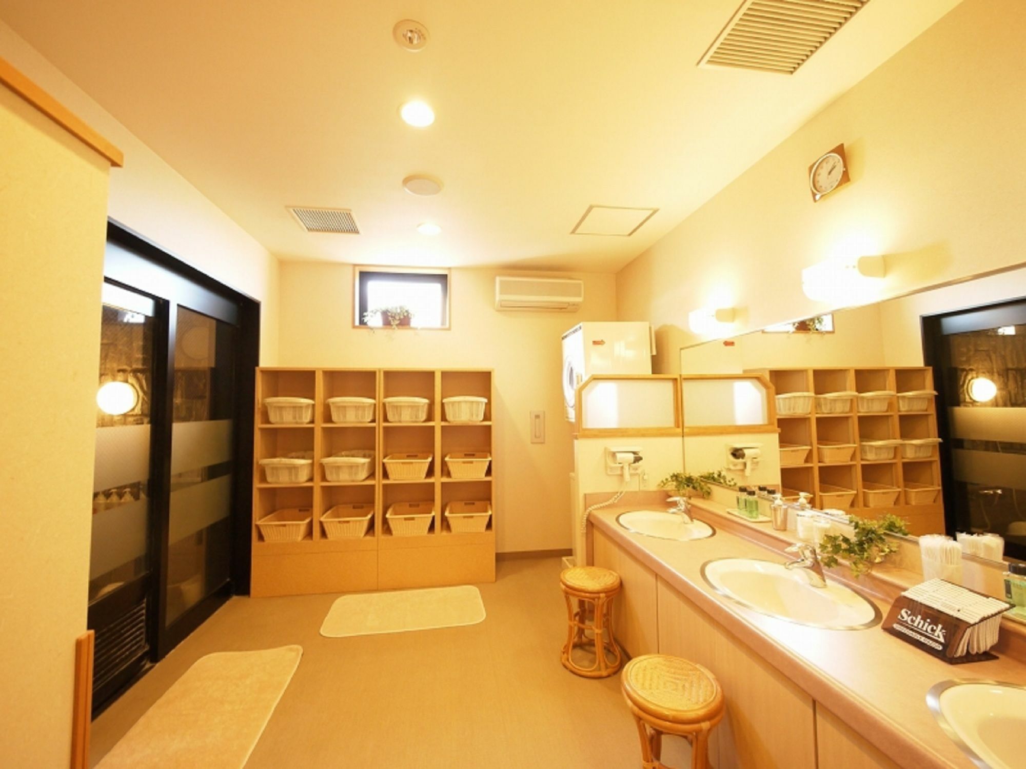 Hotel Route-Inn Nagaoka Inter מראה חיצוני תמונה